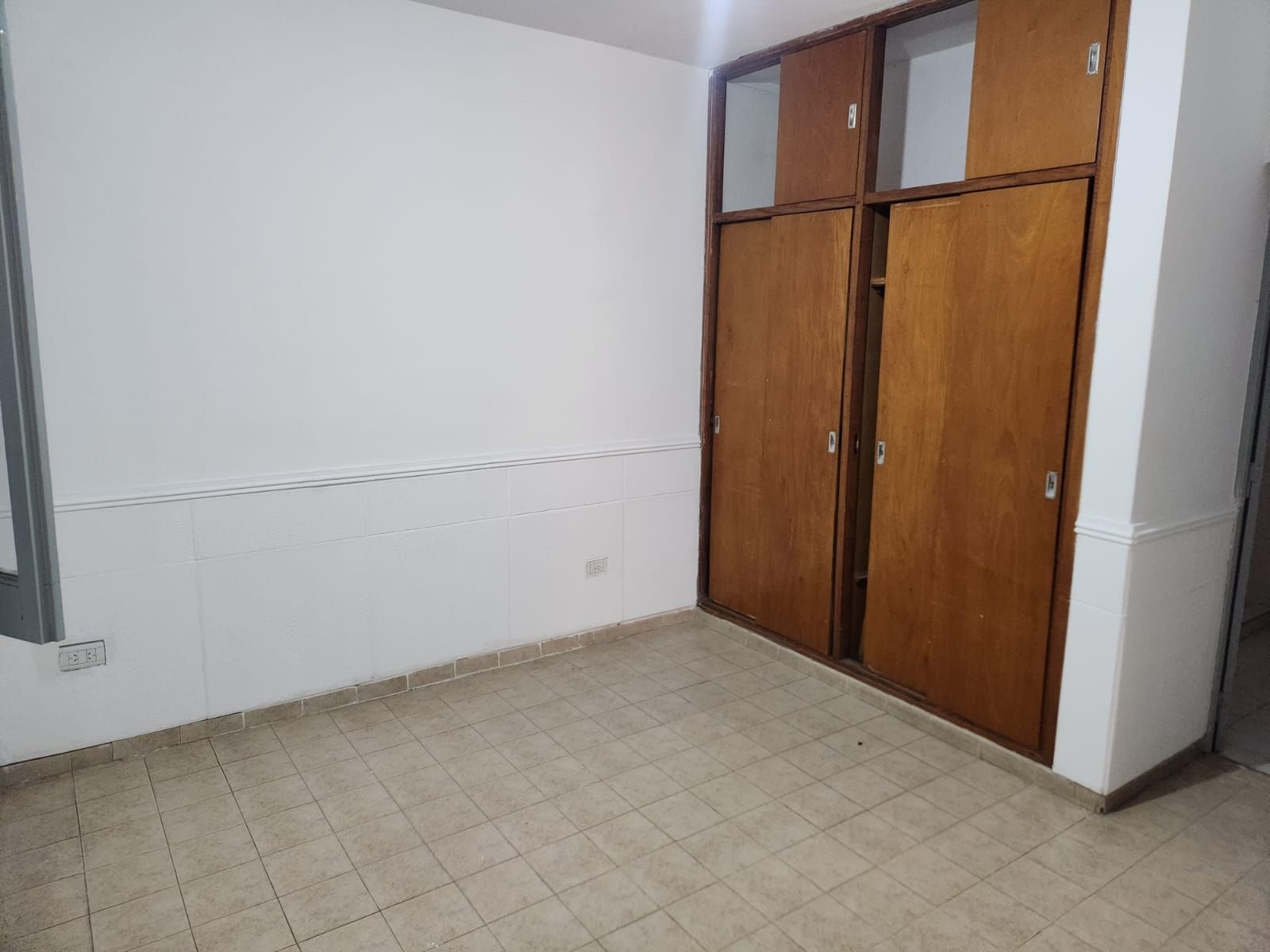 Imagen de la propiedad CASA EN VENTA 3 DORMITORIOS